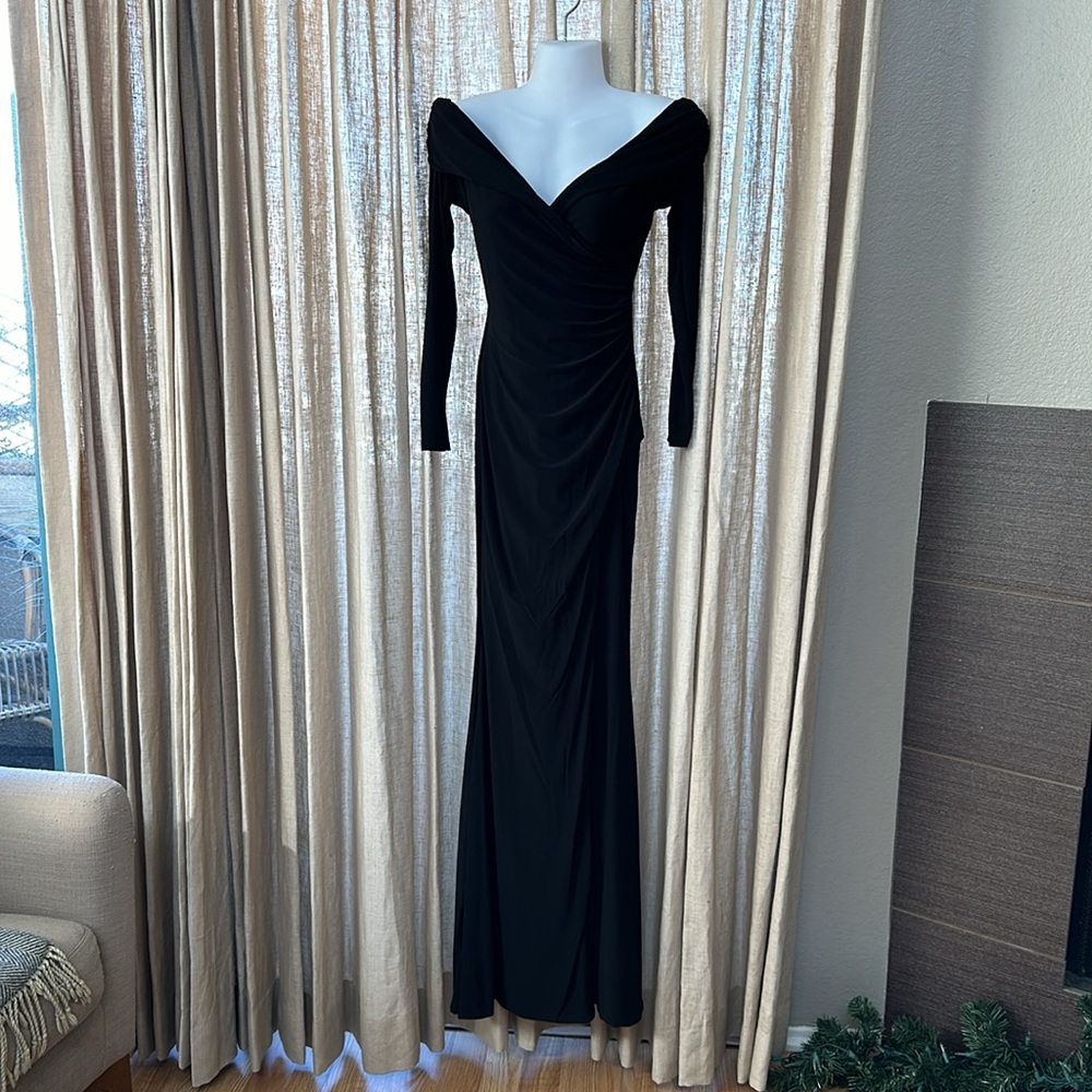 Club L | Size 2 | Black Jersey Gown
